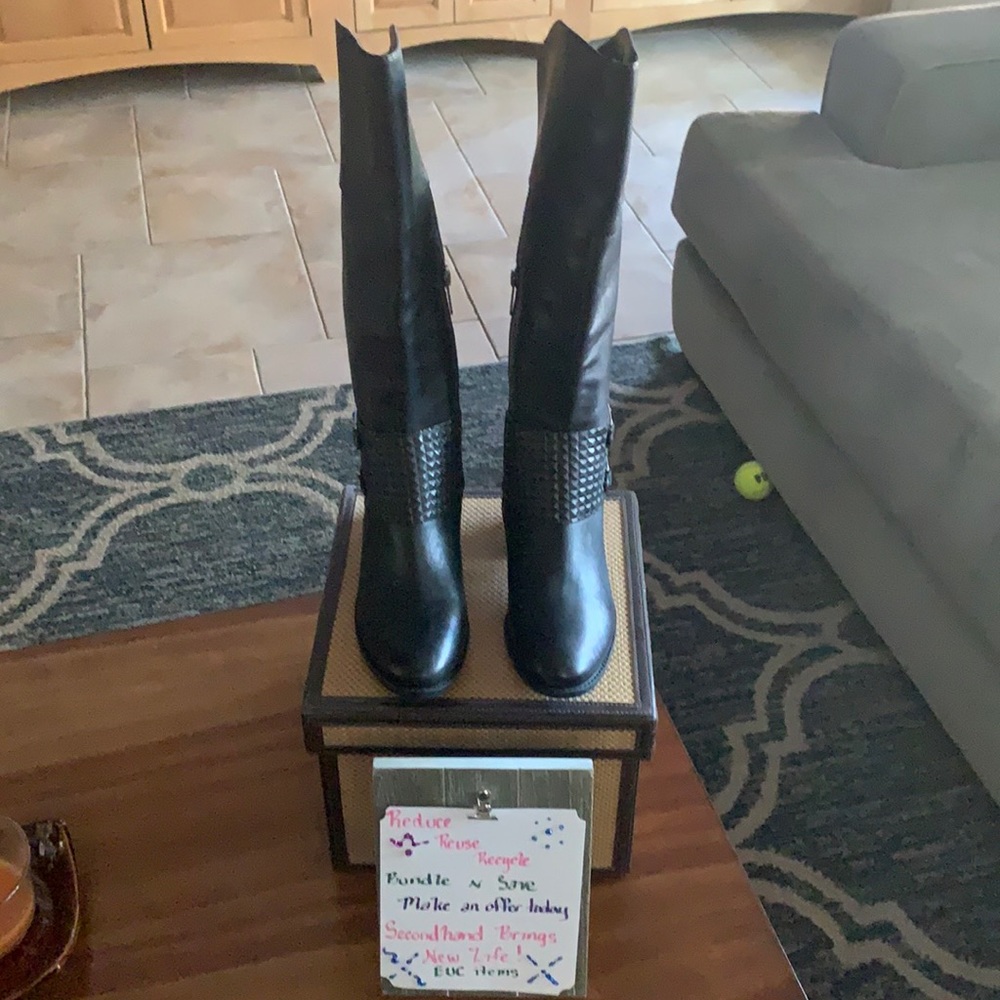 Vince Camuto boots